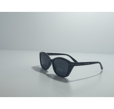 TOM FORD 64-20250601